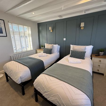 考斯Driftwood House - Luxury Dog-Friendly Townhouse In Cowes, Steps From Marina别墅 外观 照片