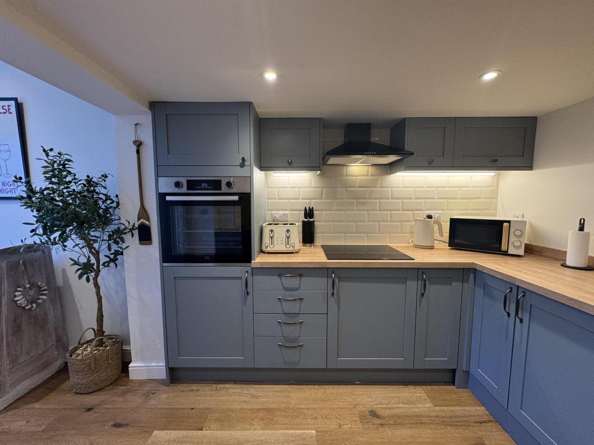 考斯Driftwood House - Luxury Dog-Friendly Townhouse In Cowes, Steps From Marina别墅 外观 照片